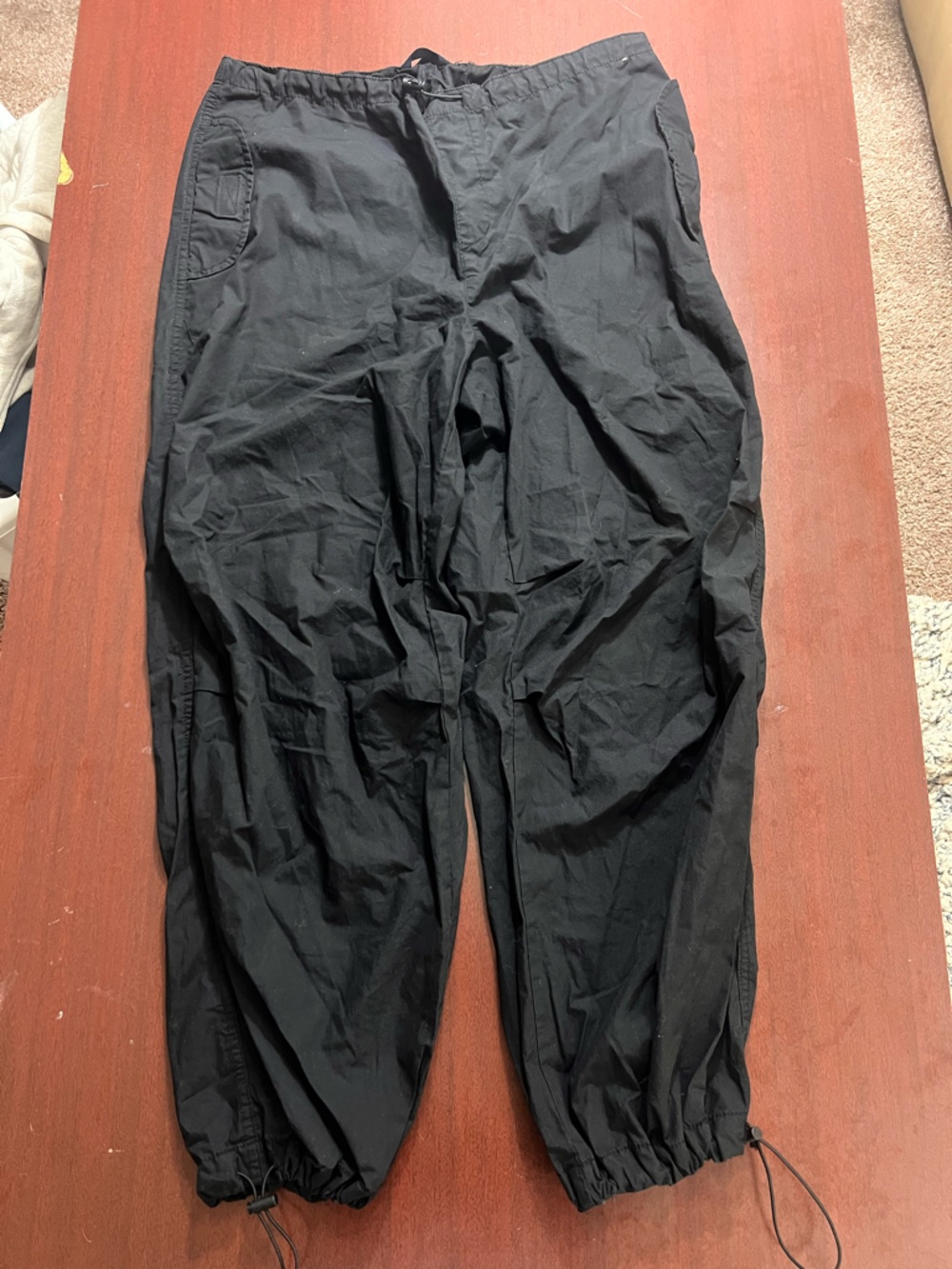 Aeropostale Black Women's Drawstring Hem Joggers Parashoot